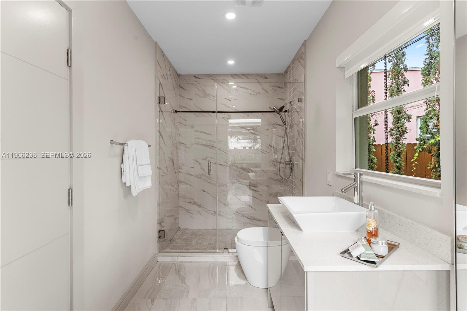 BRENTWOOD - Residential