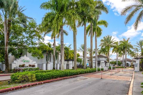 Photo of 9766 NW 47th Ter #166, Doral, FL 33178 (MLS # A11889345)
