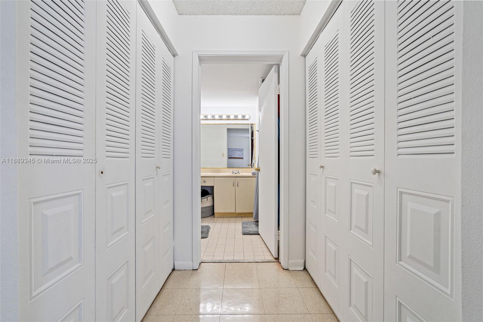 THE GREENS AT DORAL CONDO - Residential