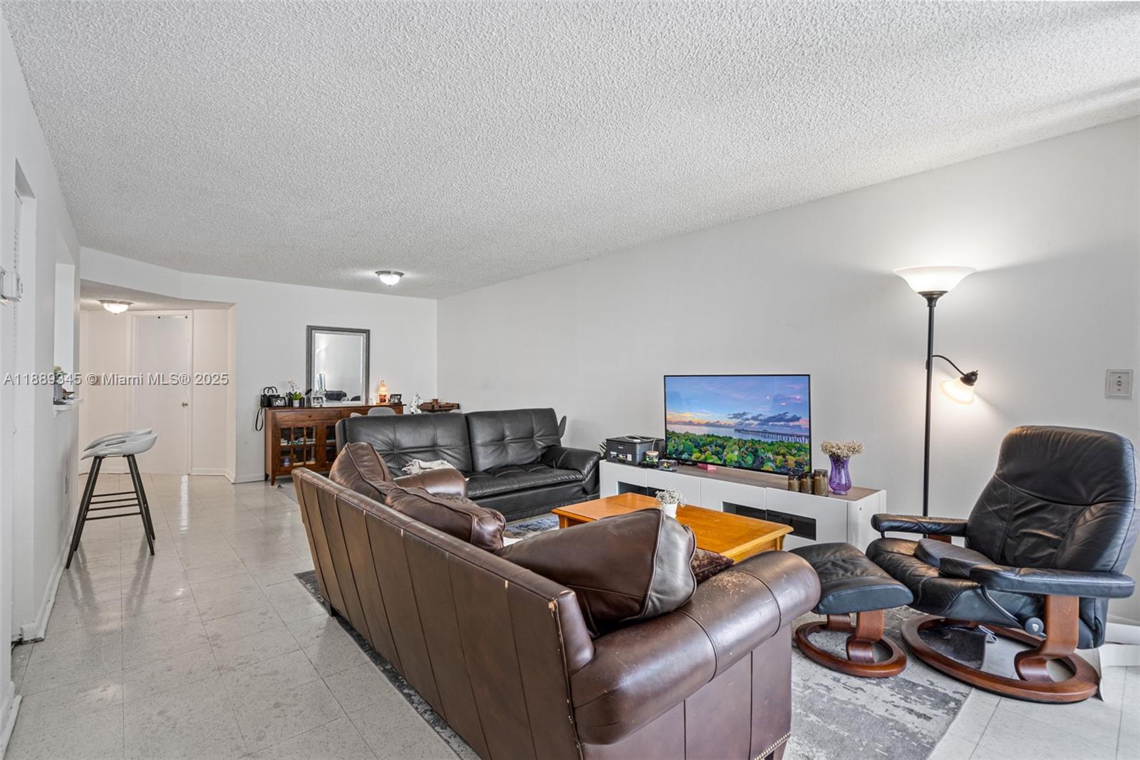 THE GREENS AT DORAL CONDO - Residential