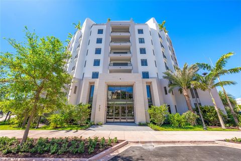 701 Valencia Ave 404 Coral Gables FL 33134