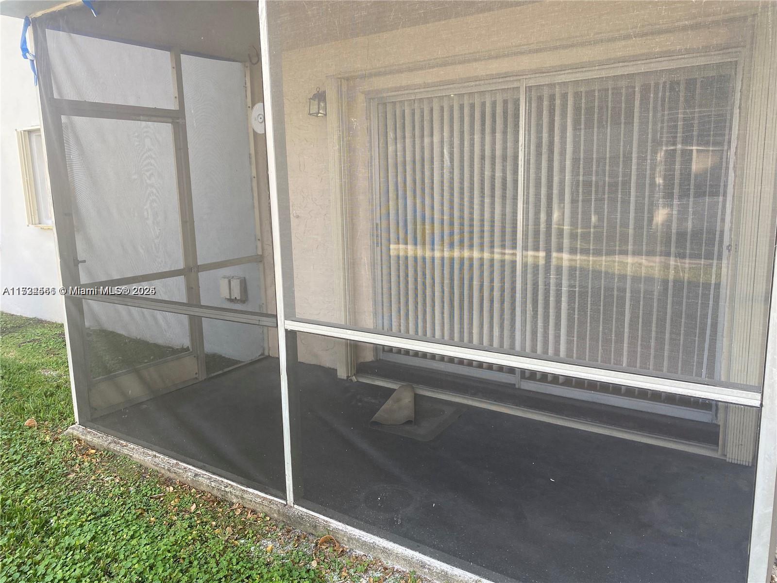 LAURELS AT MARGATE CONDO - Residential Lease