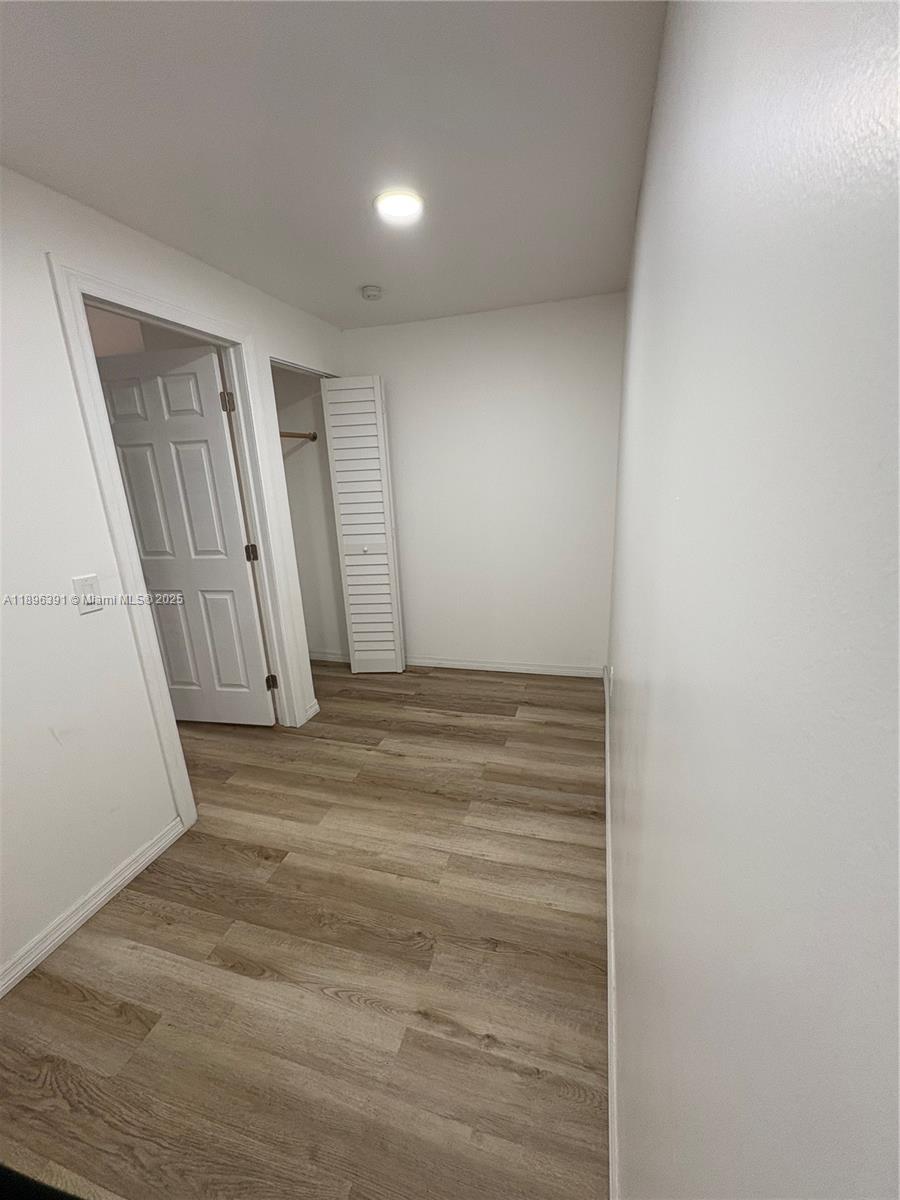 PARK PLAZA - Residential Lease