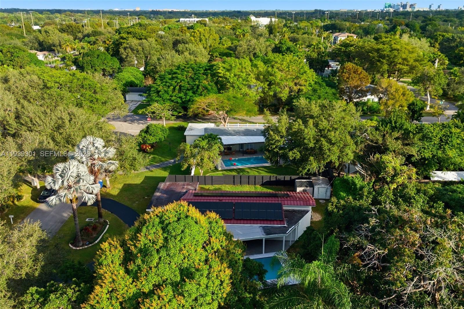 HOWARD PINES - Residential