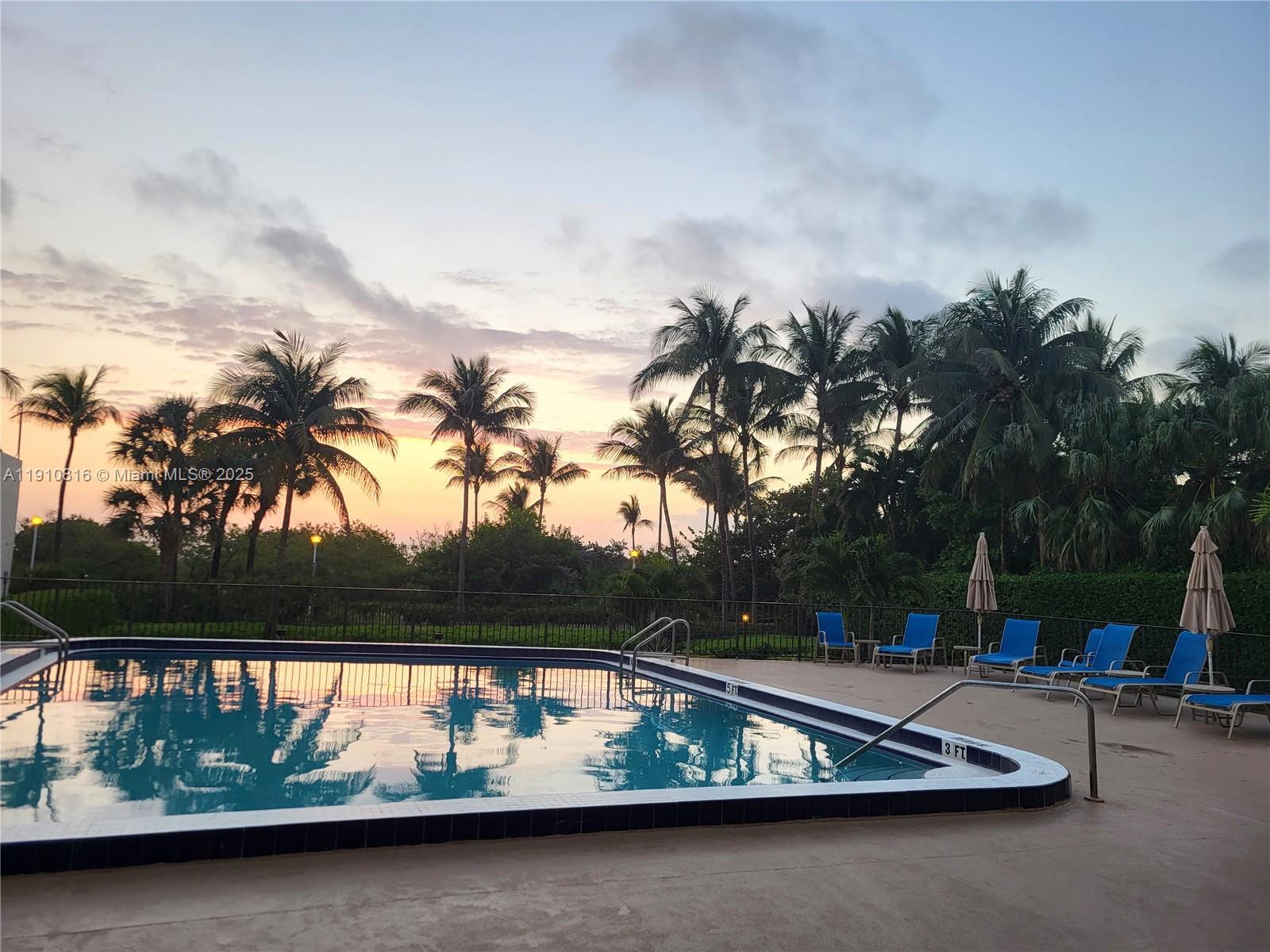 THE GEORGIAN CONDO - Residential Lease