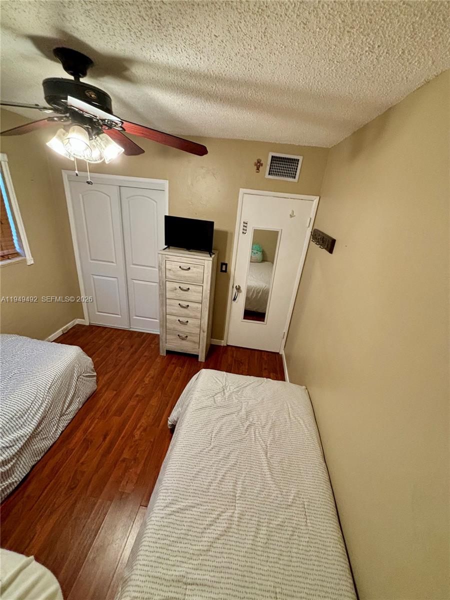 BIRD RD HIGHLANDS - Residential