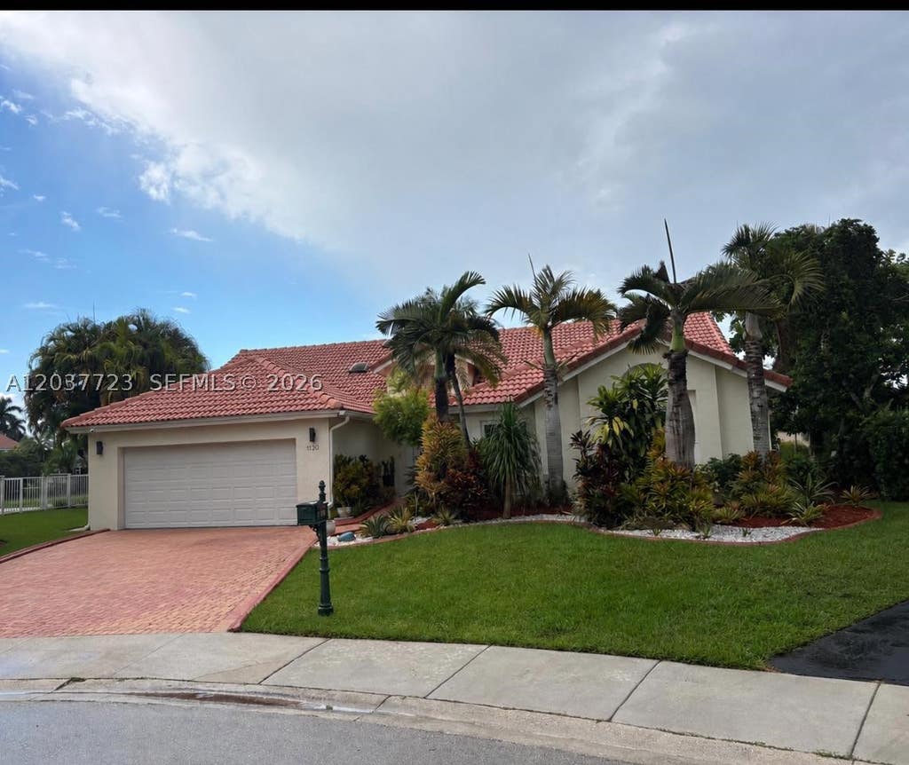 Photo of 1130 Spyglass, Weston, FL 33326 (MLS # A12037723)