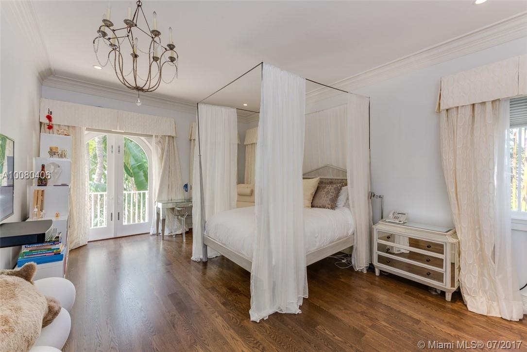 Sunset Islands Island 02 - Residential