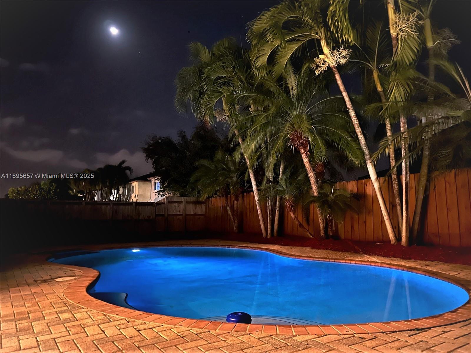 MILON VENTURE - Residential Lease