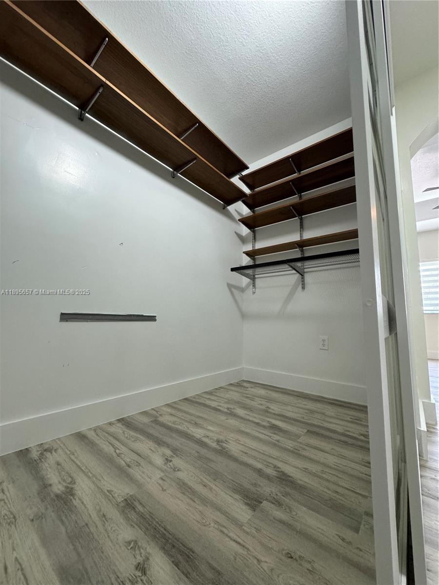 MILON VENTURE - Residential Lease