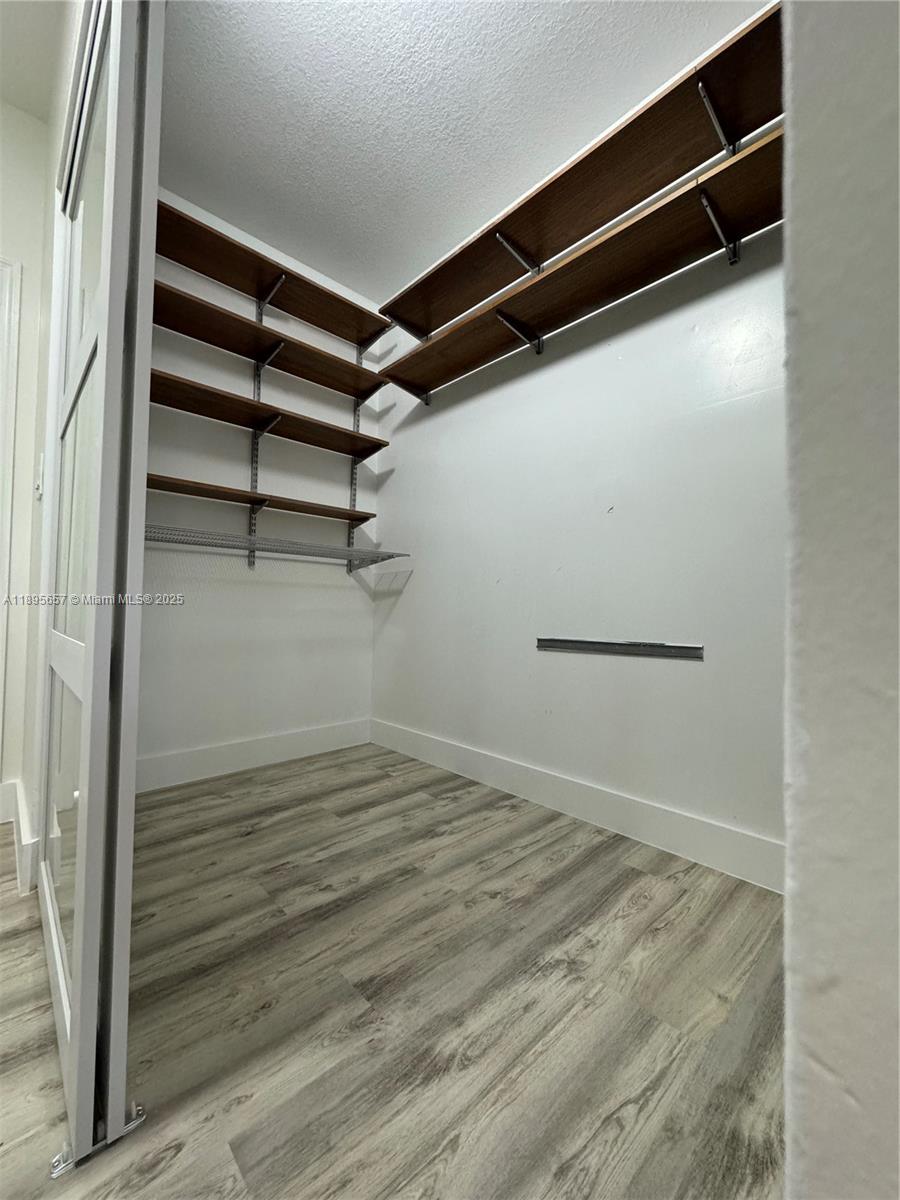 MILON VENTURE - Residential Lease