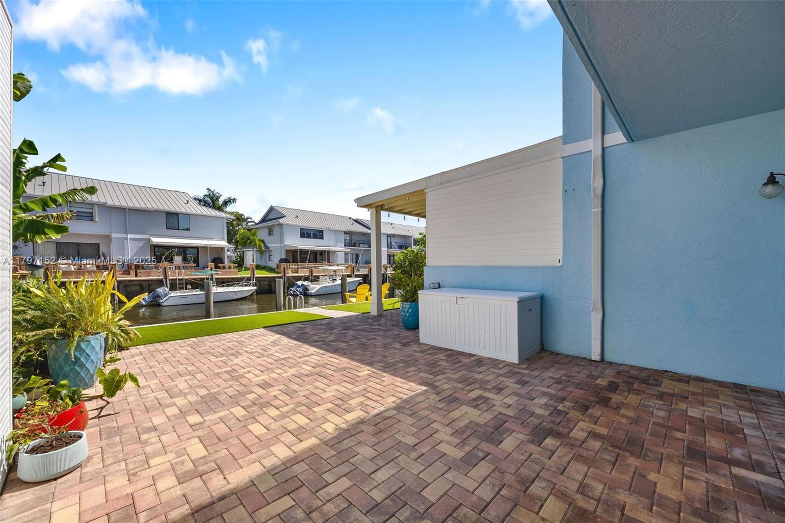 Mangrove Walk - Residential