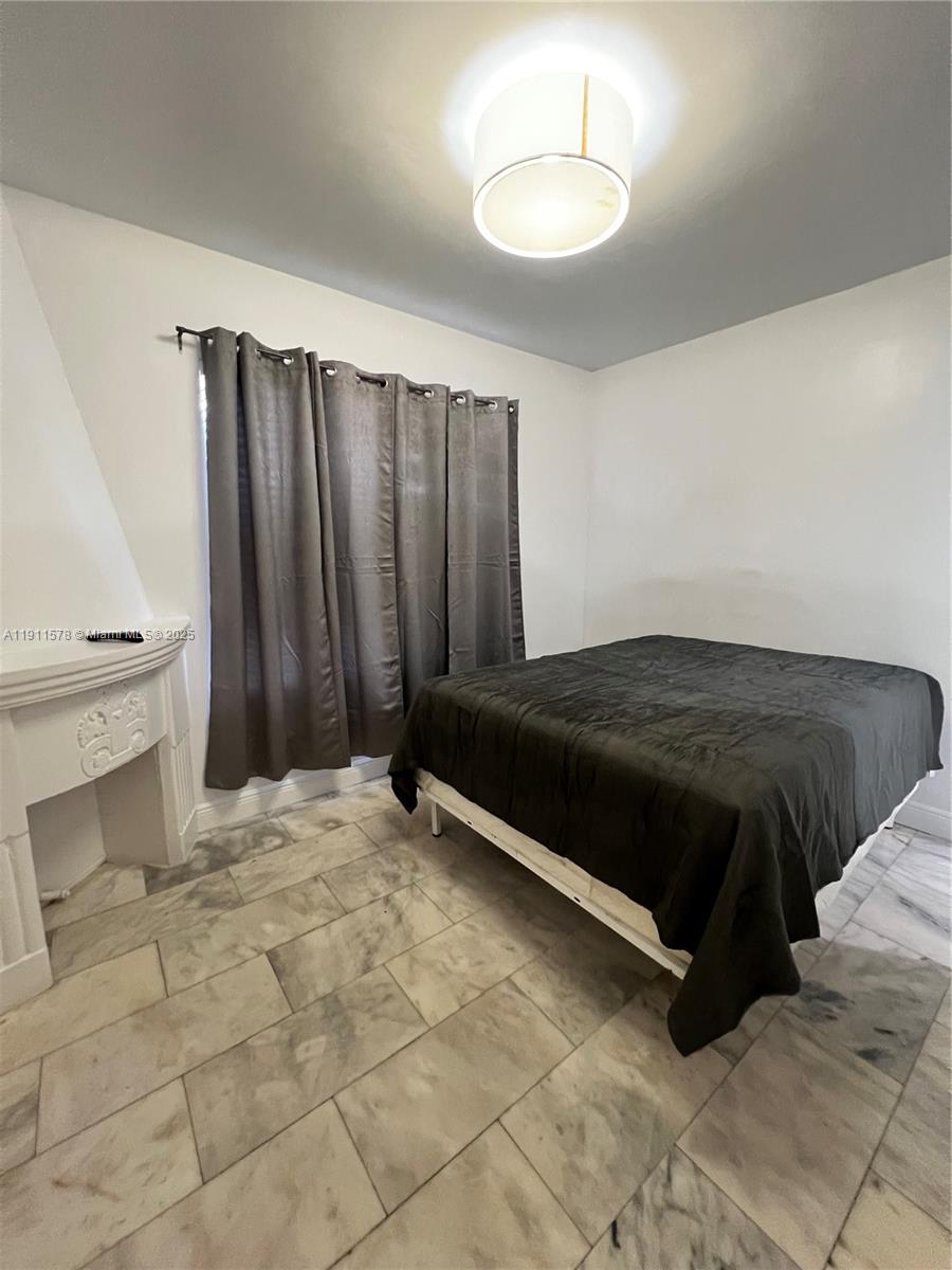 FIRST ON PENN CONDO - Residential Lease