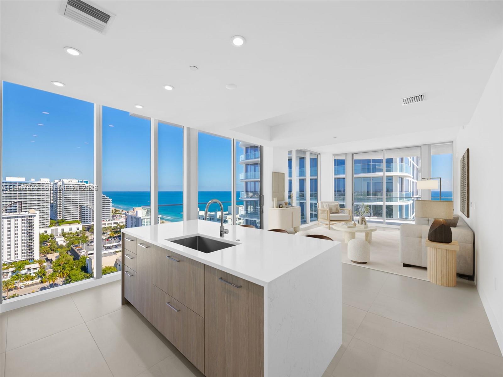 153 N Seabreeze Blvd 1905