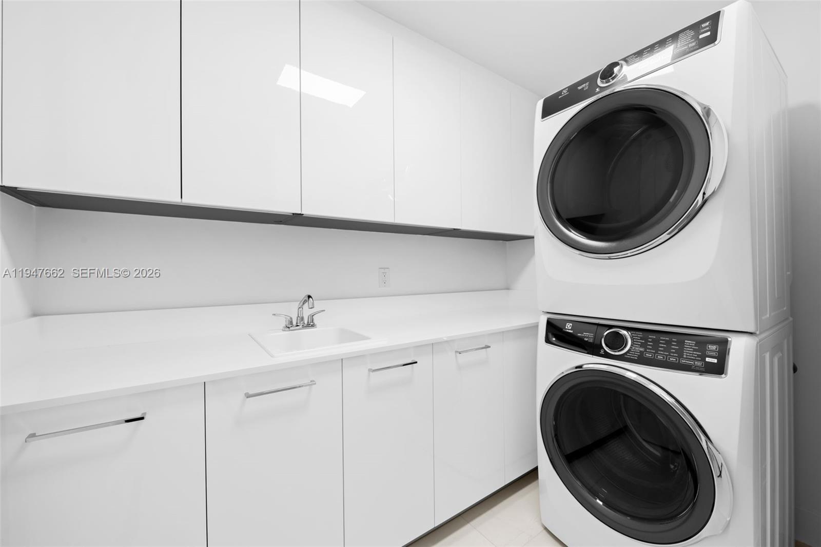 Selene - Residential