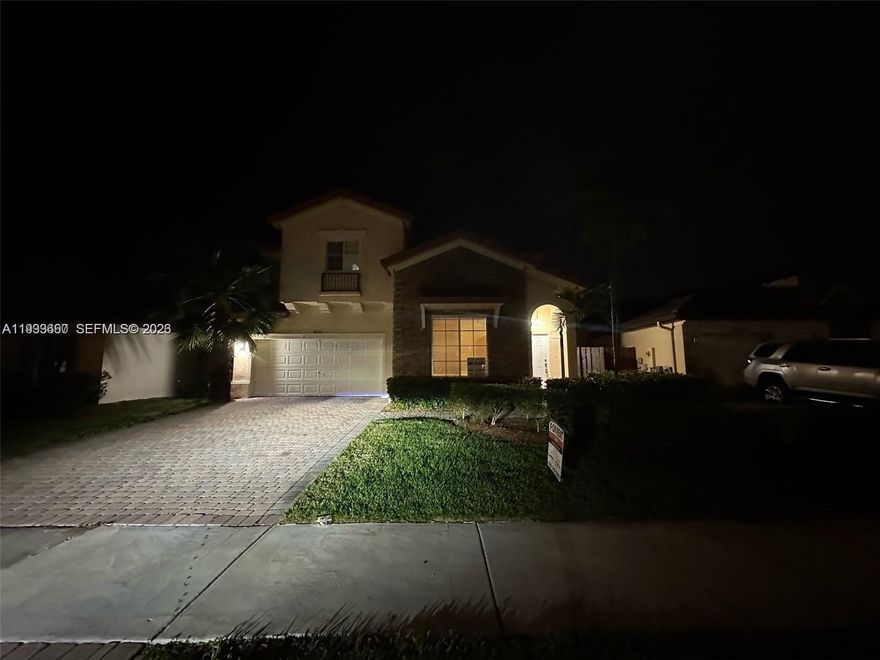 Well-maintained 4-bedroom, 2-bath single-family residence featuring a functional floor plan, spacious living areas, and a private yard. Conveniently located near schools, shopping, and major roadways. Association is two separate payments of $51.00 and $57.22.