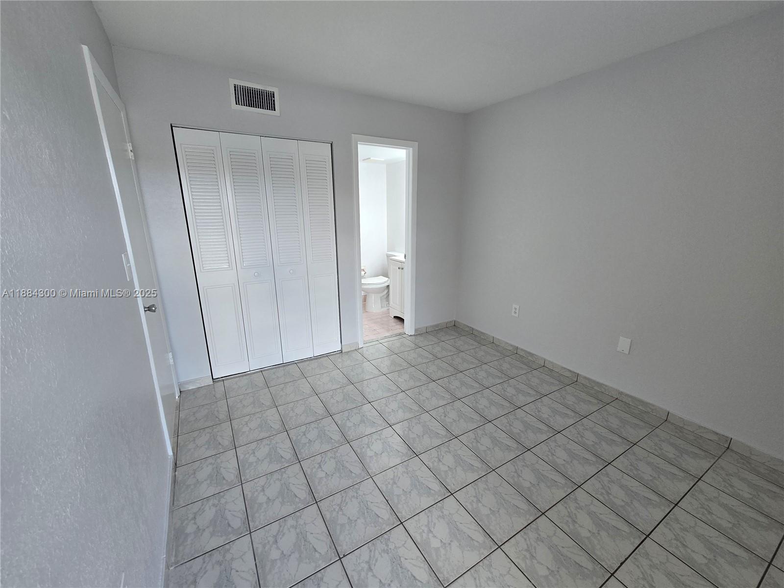 SUNSET VILLAS CONDO - Residential Lease