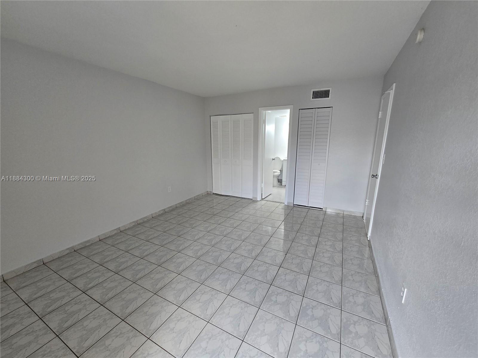SUNSET VILLAS CONDO - Residential Lease