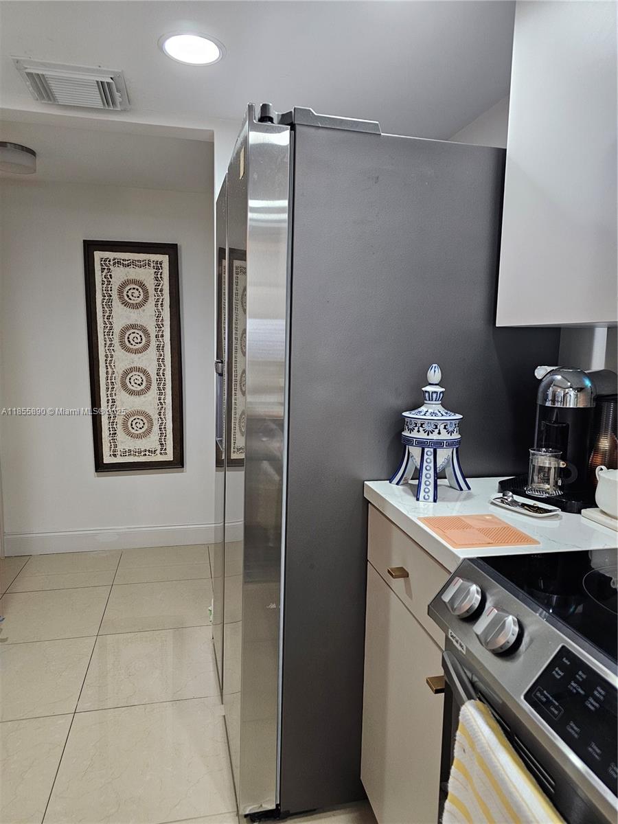 TOWERS OF OCEANVIEW SOUTH - Residential