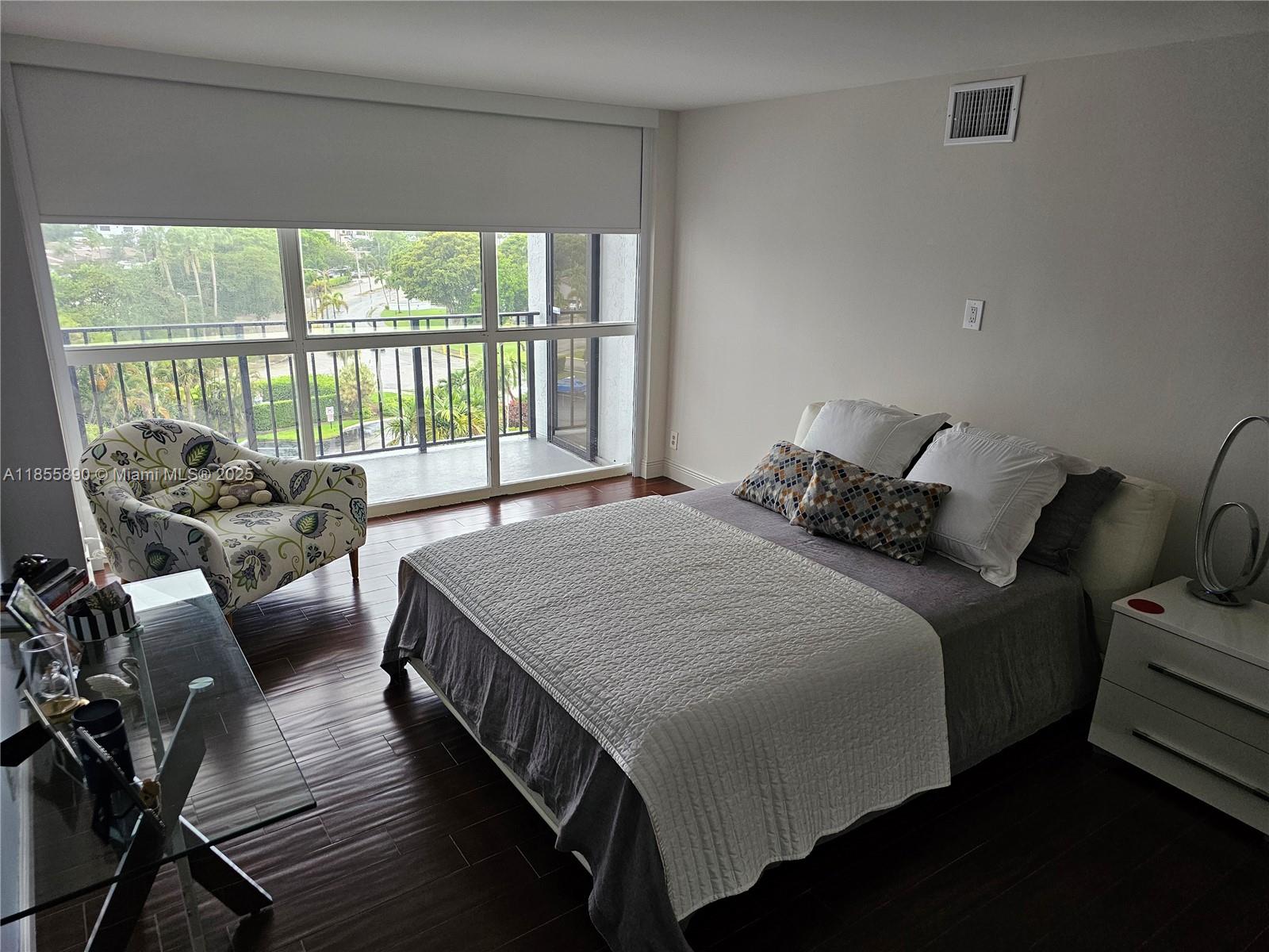 TOWERS OF OCEANVIEW SOUTH - Residential