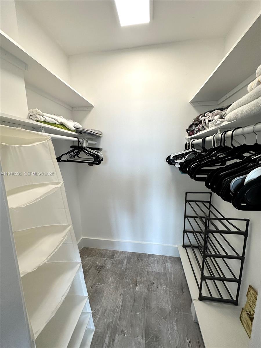 THE DECOPLAGE CONDO - Residential