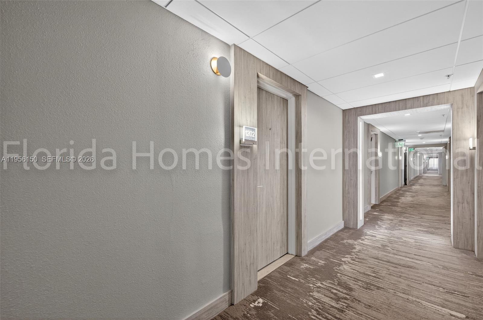 HARBOUR HOUSE - Residential