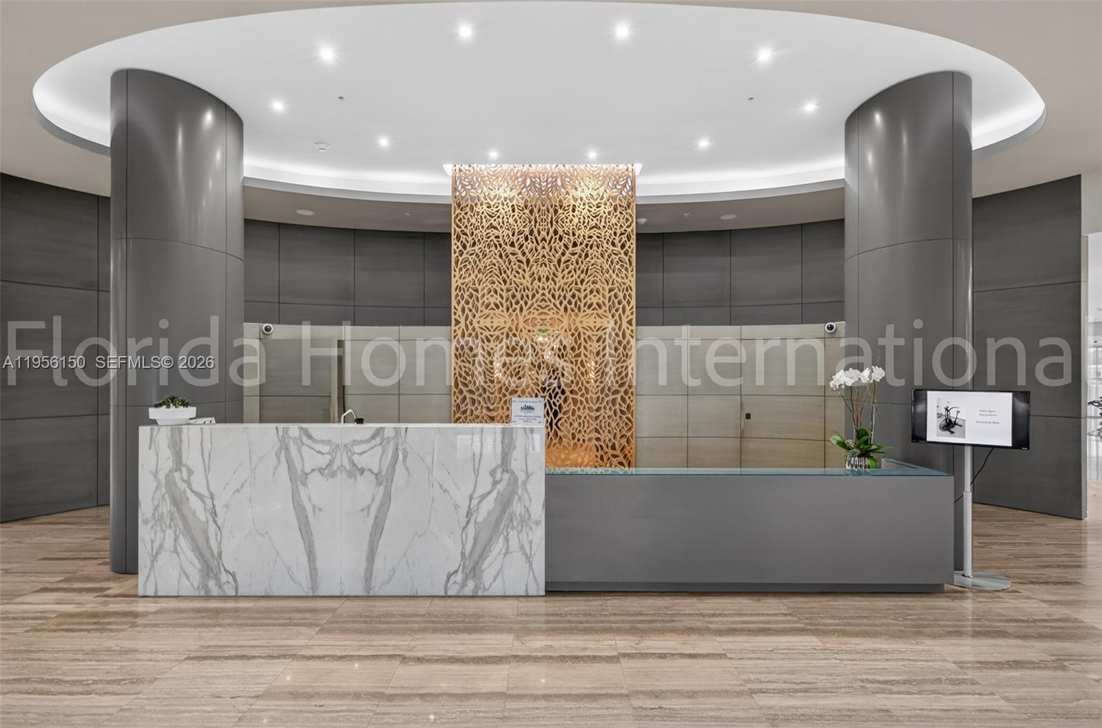 HARBOUR HOUSE - Residential