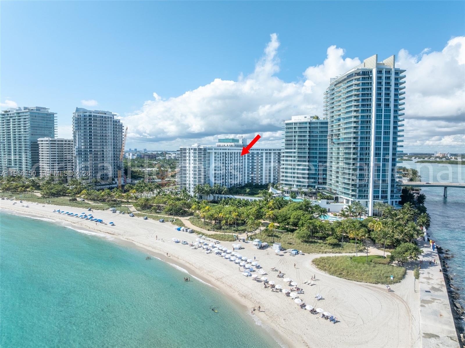 10275 Collins Ave 1202