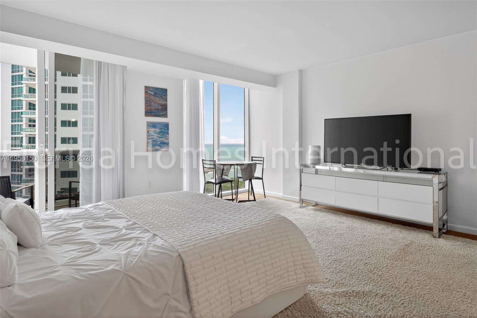 HARBOUR HOUSE - Residential