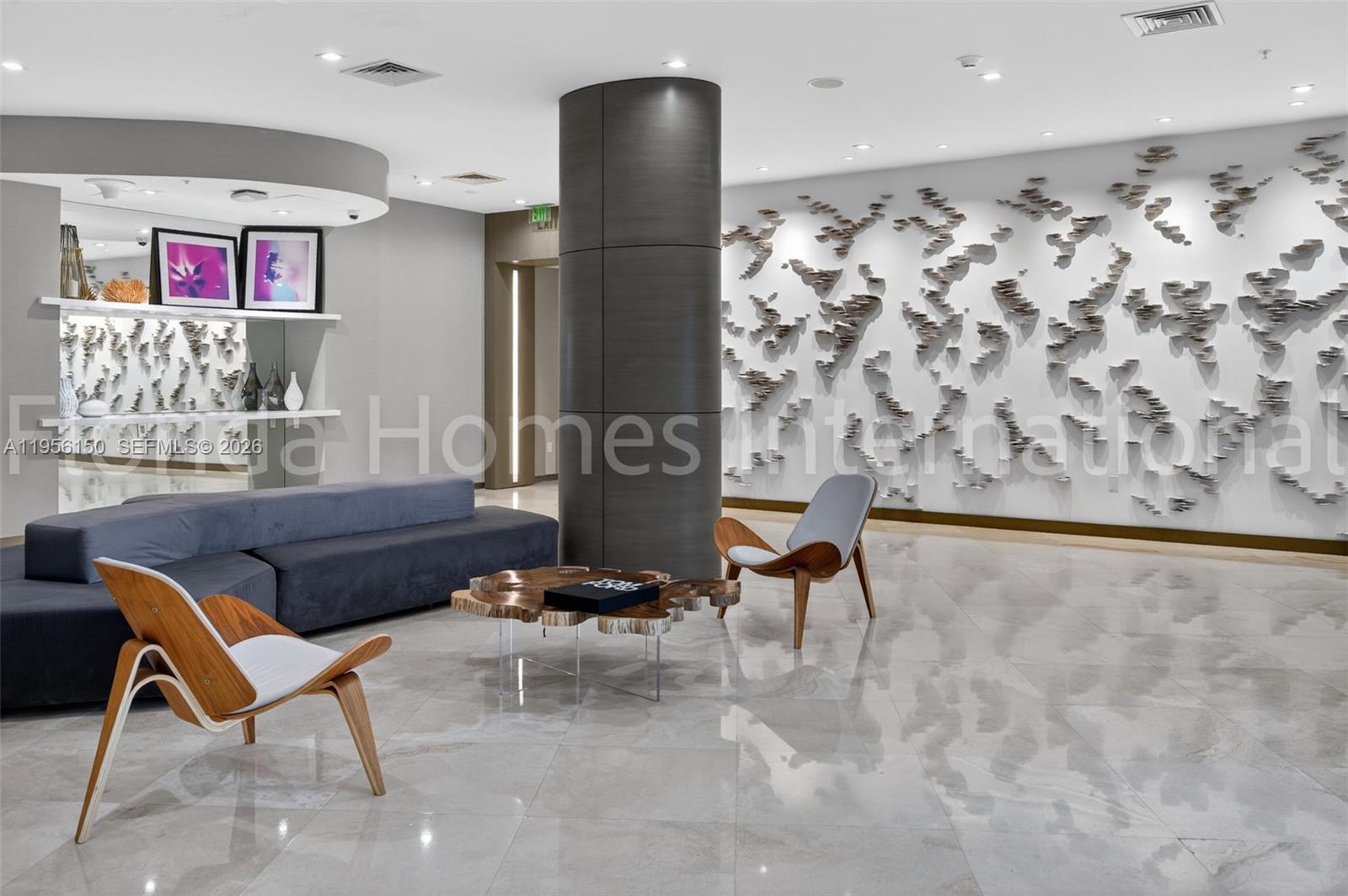 HARBOUR HOUSE - Residential