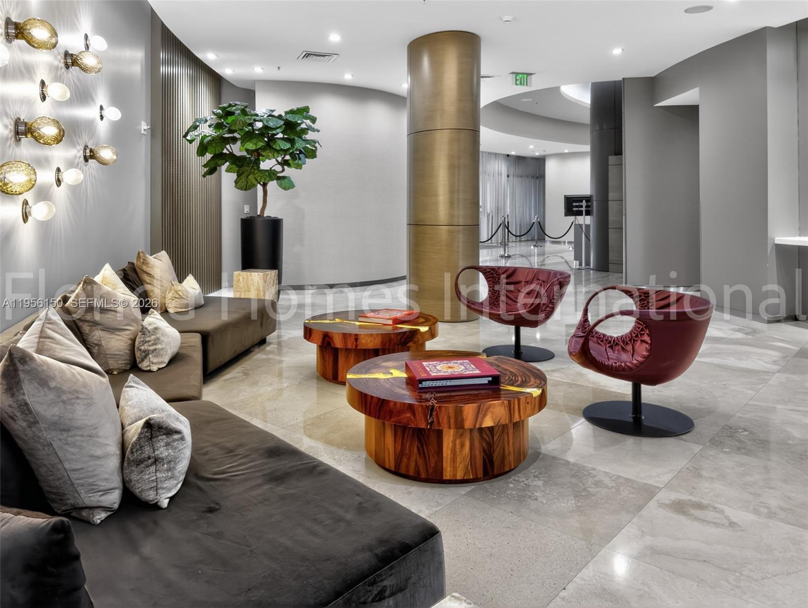 HARBOUR HOUSE - Residential