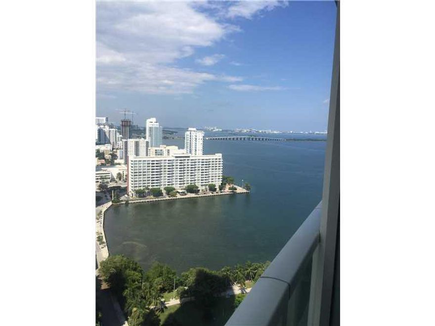 "MUST USE SHOW ASSIST"  Stunning bay views from this spacious and exquisitely remodeled 1 bedroom, 1 bath at QUANTUM ON THE BAY. Large open balcony. Washer/dryer. One assigned covered parking space. Amenities include 2 swimming pools, sauna, gym, clubhous e, valet and more. Great location close to everything; Downtown, AA Arena, Performing Arts, Brickell, Midtown, Wynwod, Art District, Design District, Miami Beach and much more!!! Tenant must obtain and provide proof of Renter's Insurance.