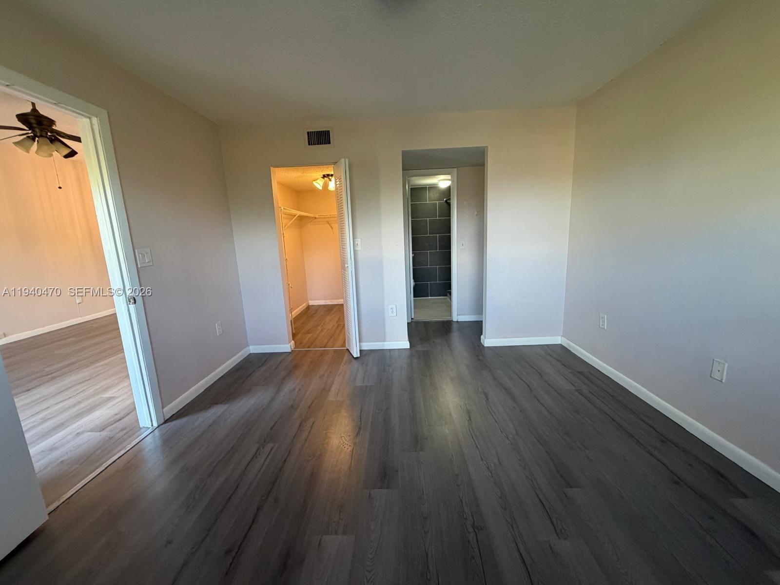 VILLAS DE VENEZIA CONDO - Residential