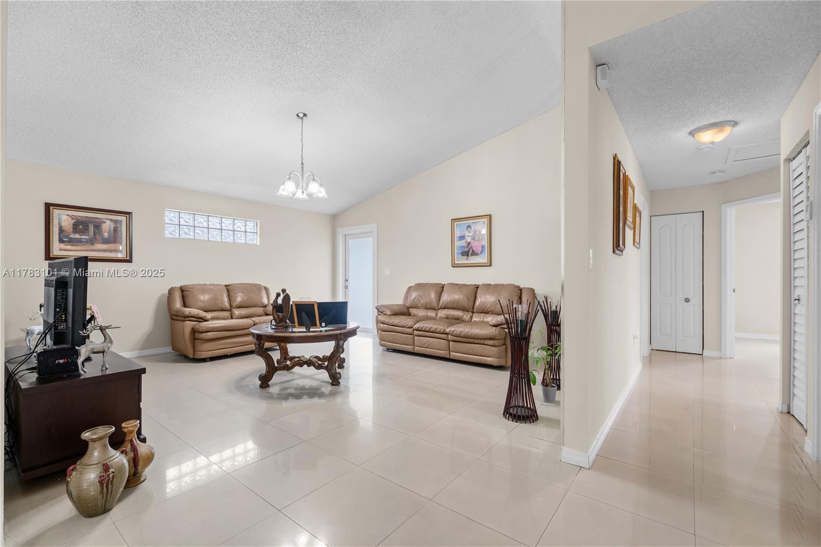17934 SW 144th Ct