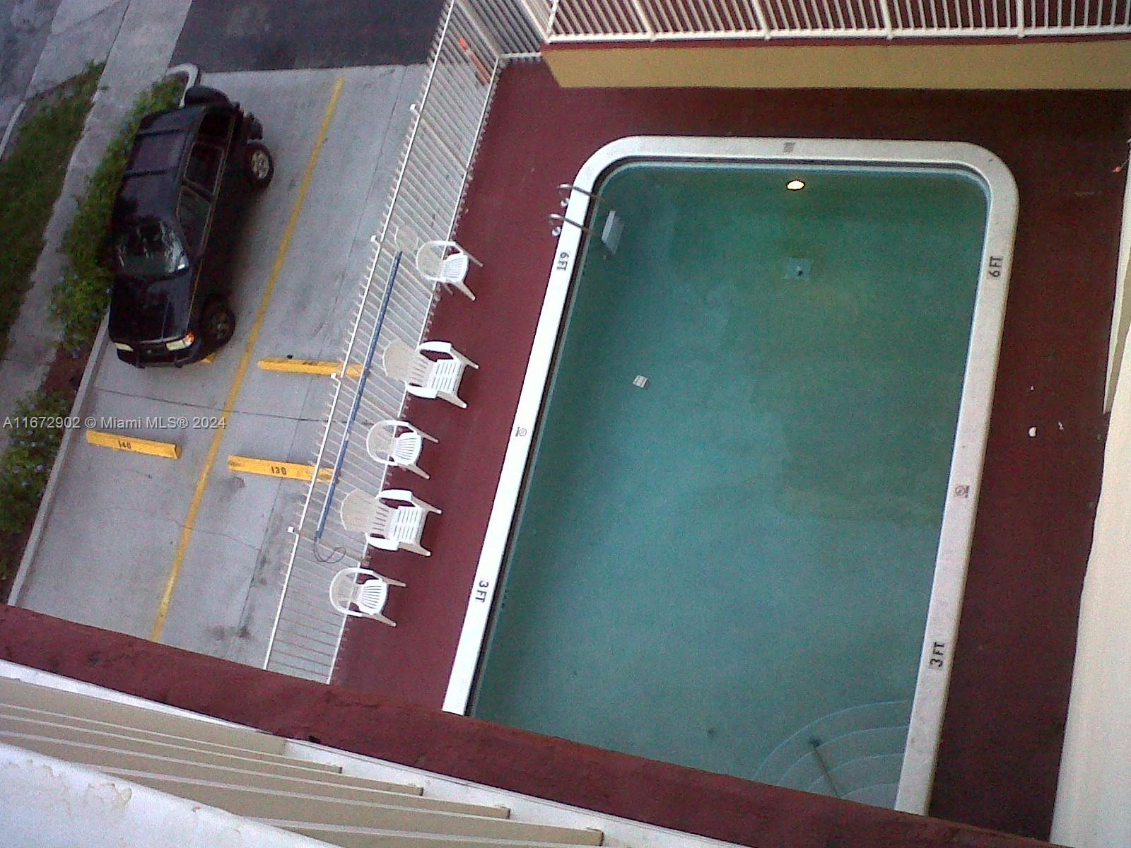 PIER 43 CONDO - Residential