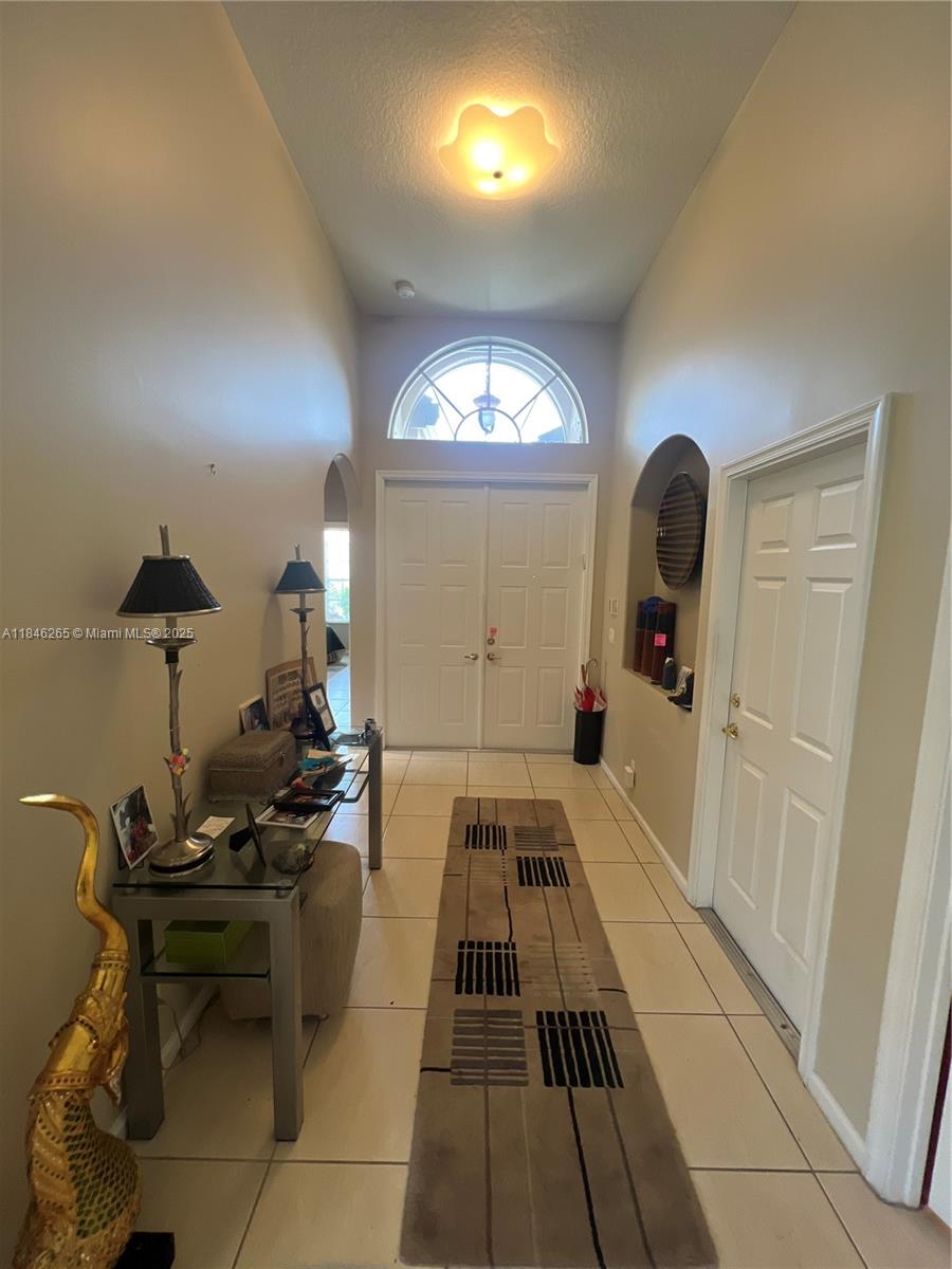 VIZCAYA 4 - Residential