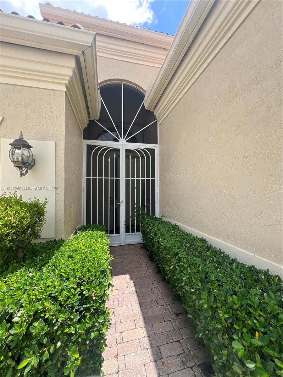 VIZCAYA 4 - Residential