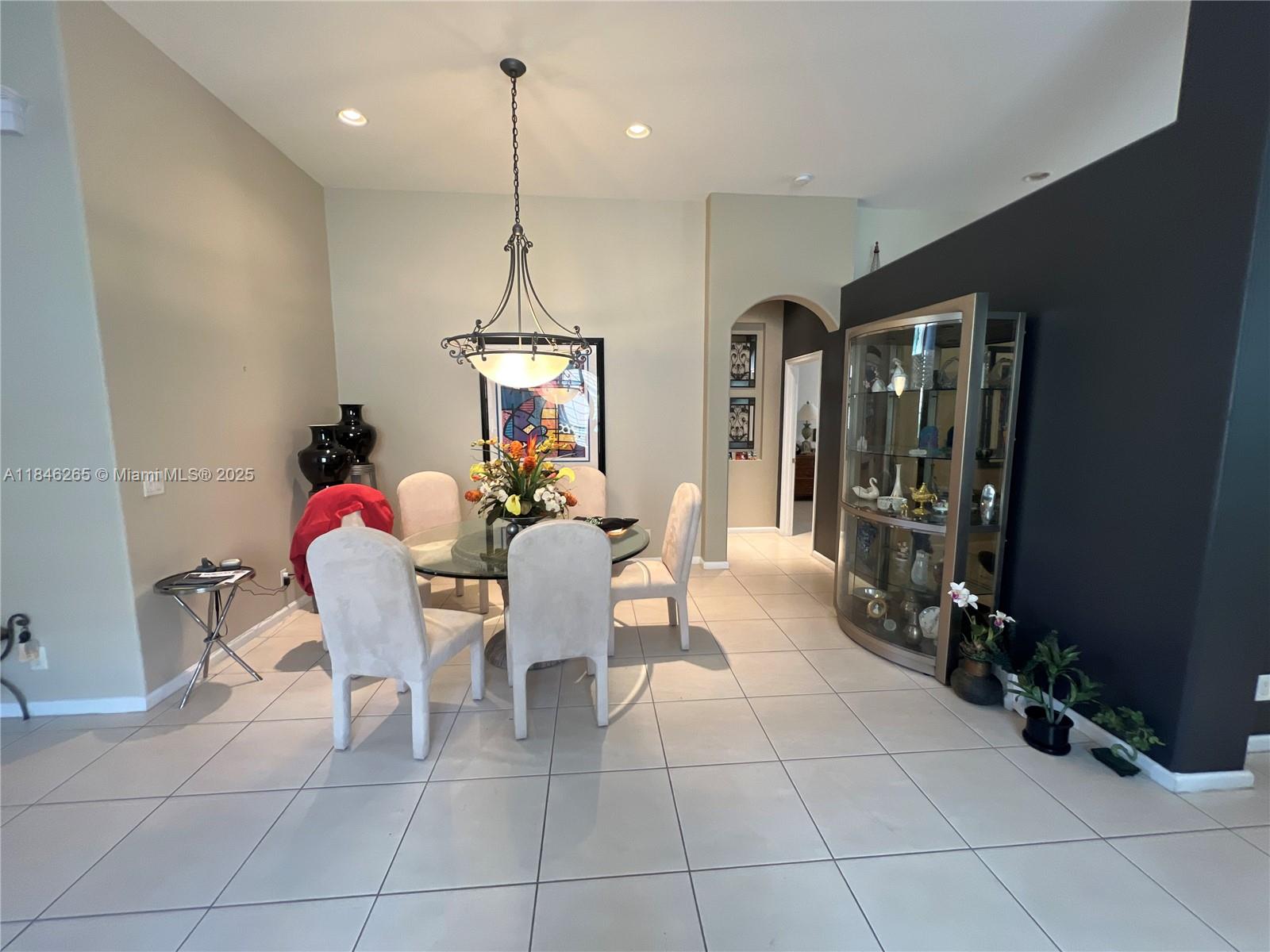 VIZCAYA 4 - Residential