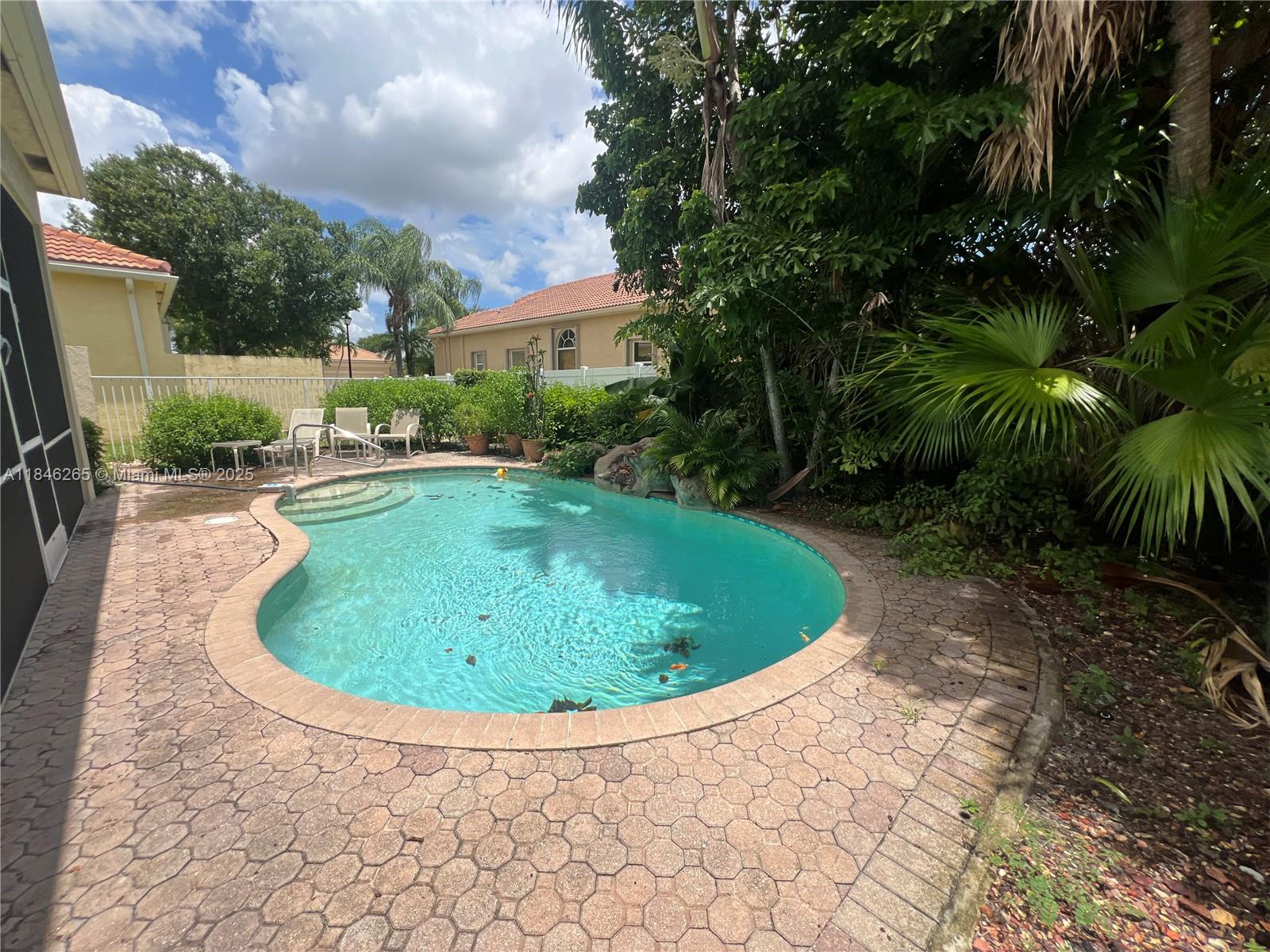 VIZCAYA 4 - Residential