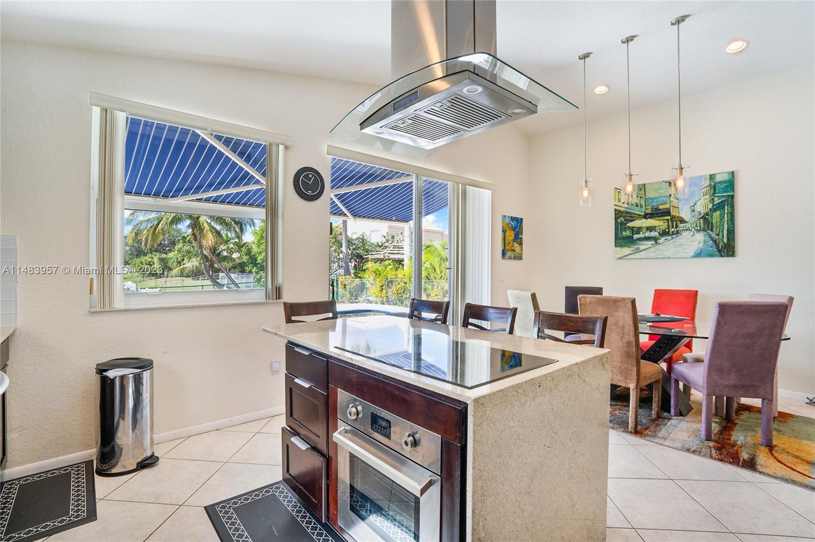 TOWNGATE - Residential