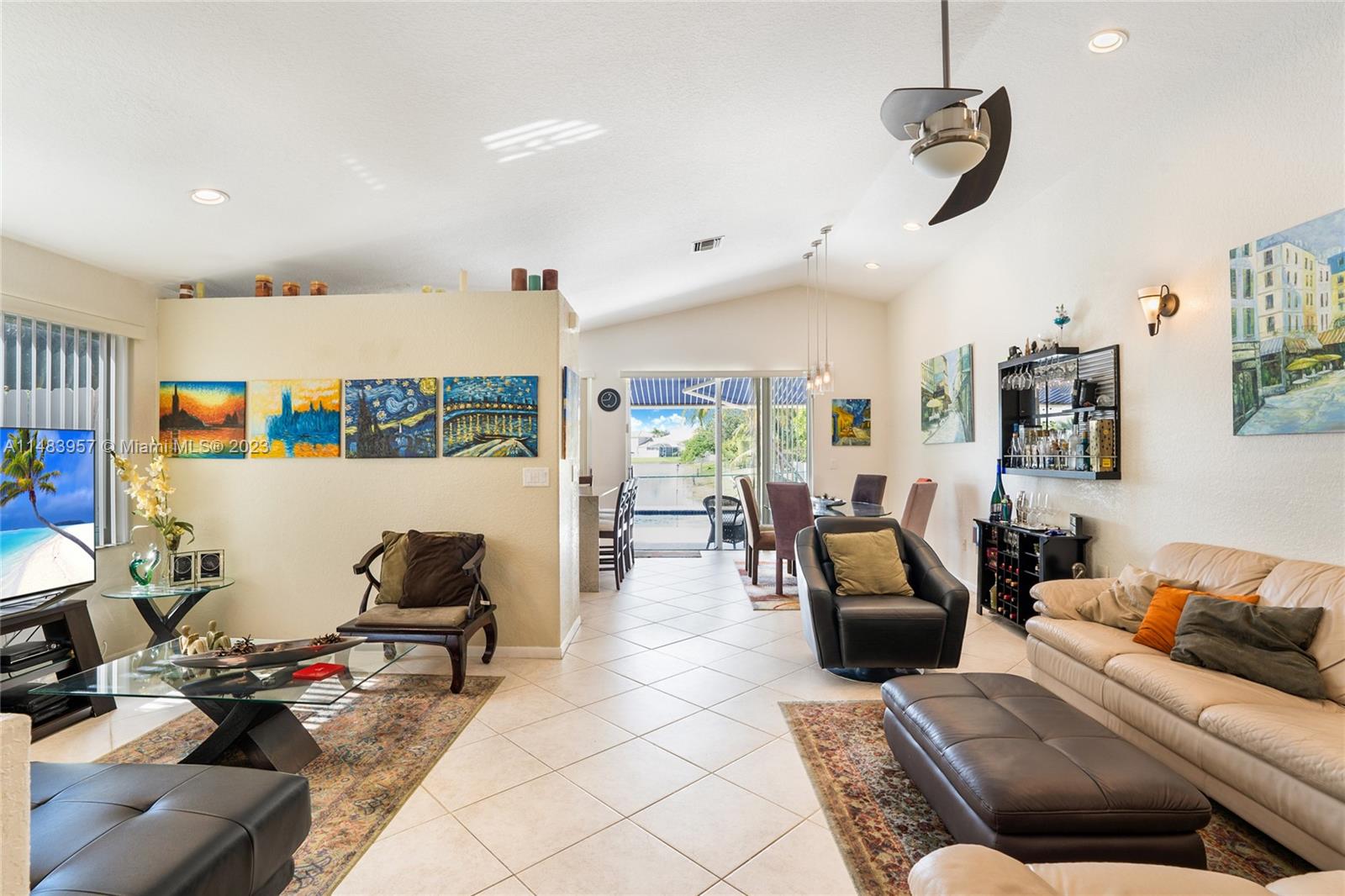 TOWNGATE - Residential