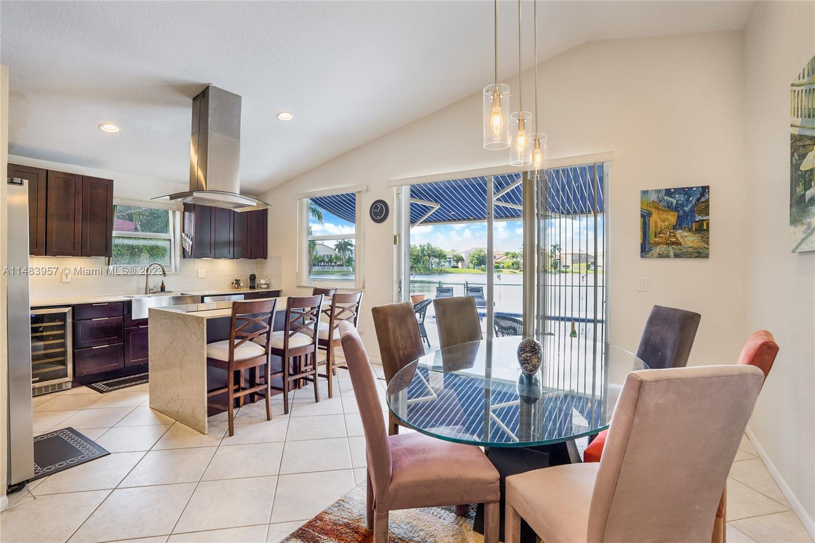 TOWNGATE - Residential