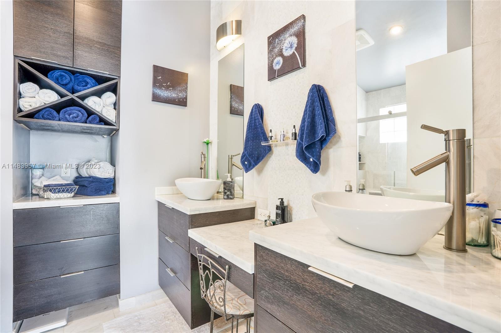 TOWNGATE - Residential