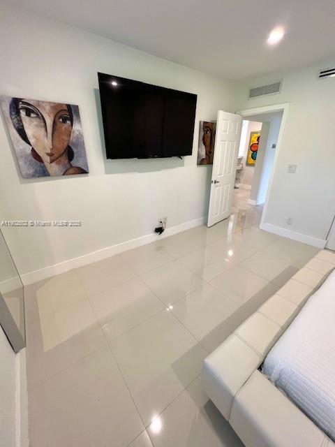 REX GARDENS CONDO - Residential Lease