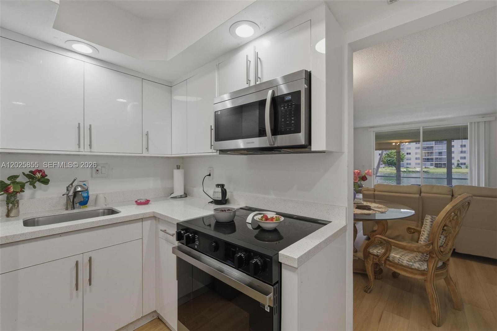 POINT EAST SEC II CONDO - Residential