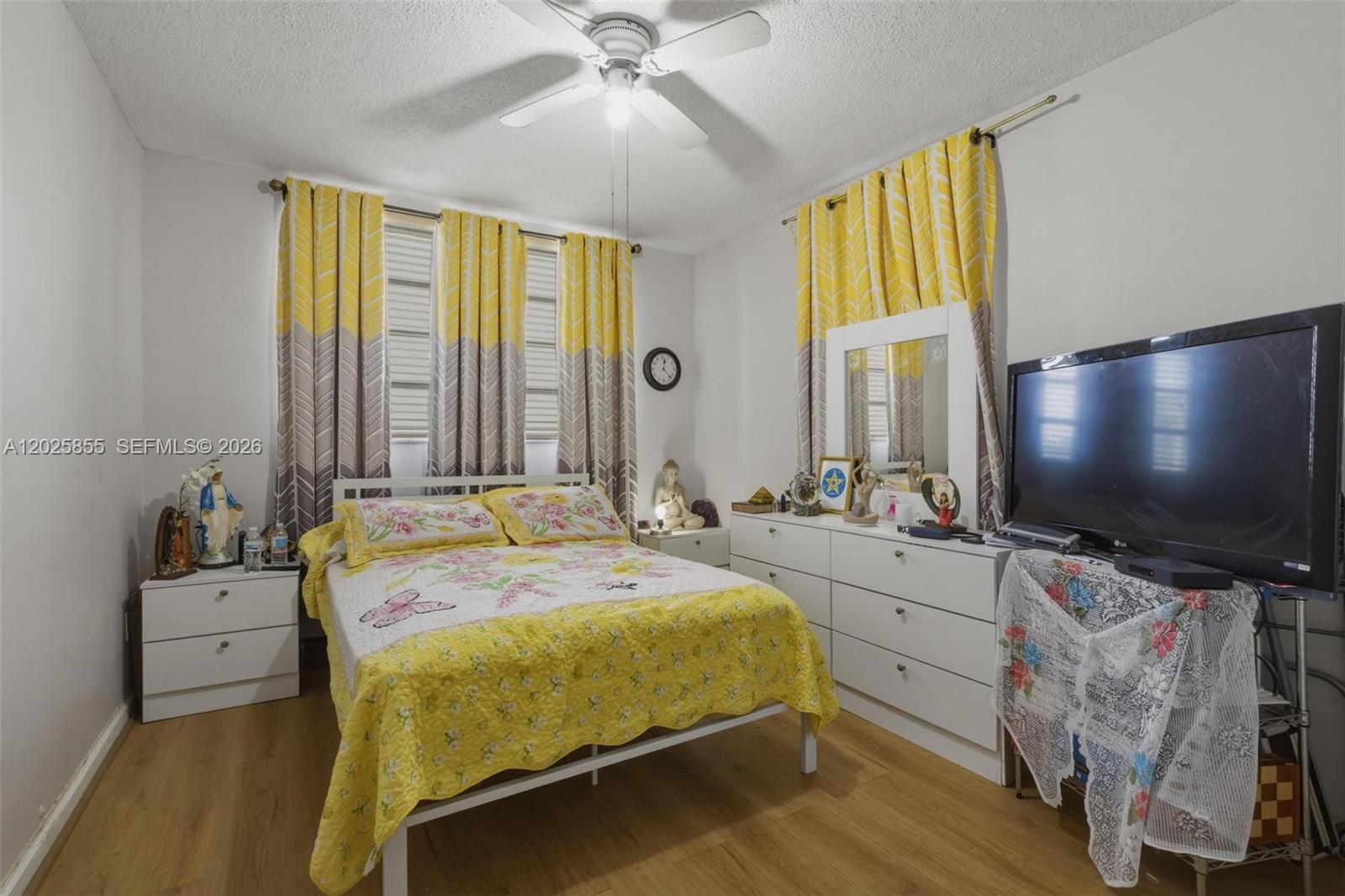 POINT EAST SEC II CONDO - Residential