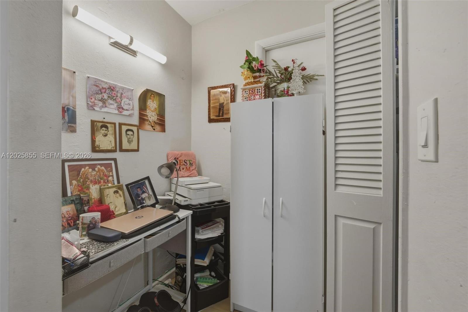 POINT EAST SEC II CONDO - Residential