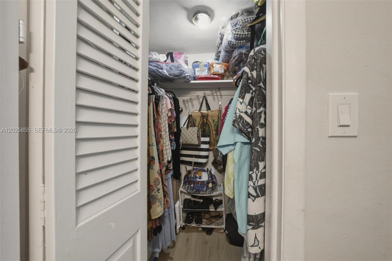 POINT EAST SEC II CONDO - Residential