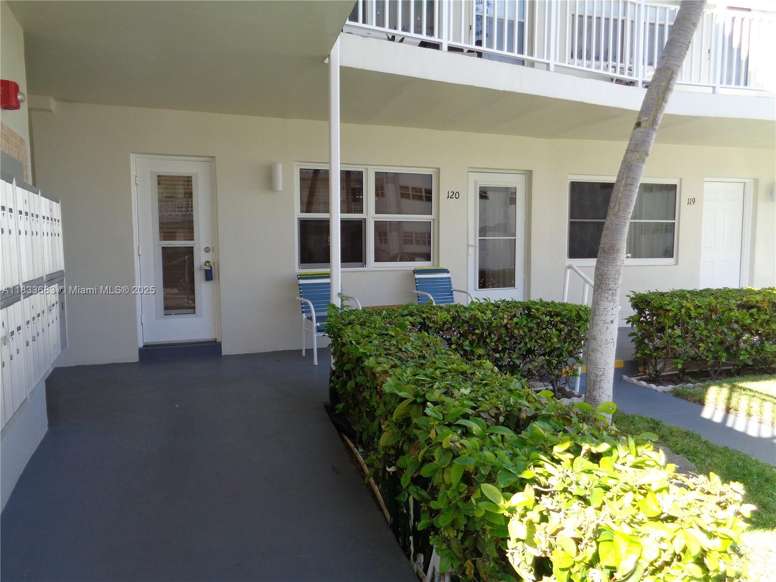3127 S Ocean Dr 120