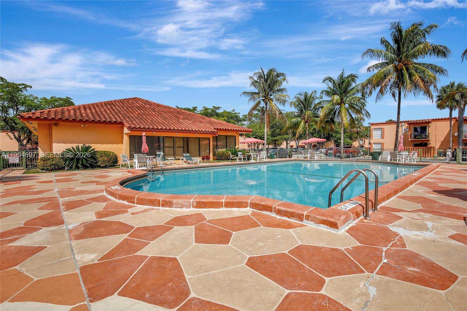 CYPRESS VILLAGE CONDO - Residential Lease